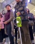 Сгъваем бастун с три крака и седалка – video